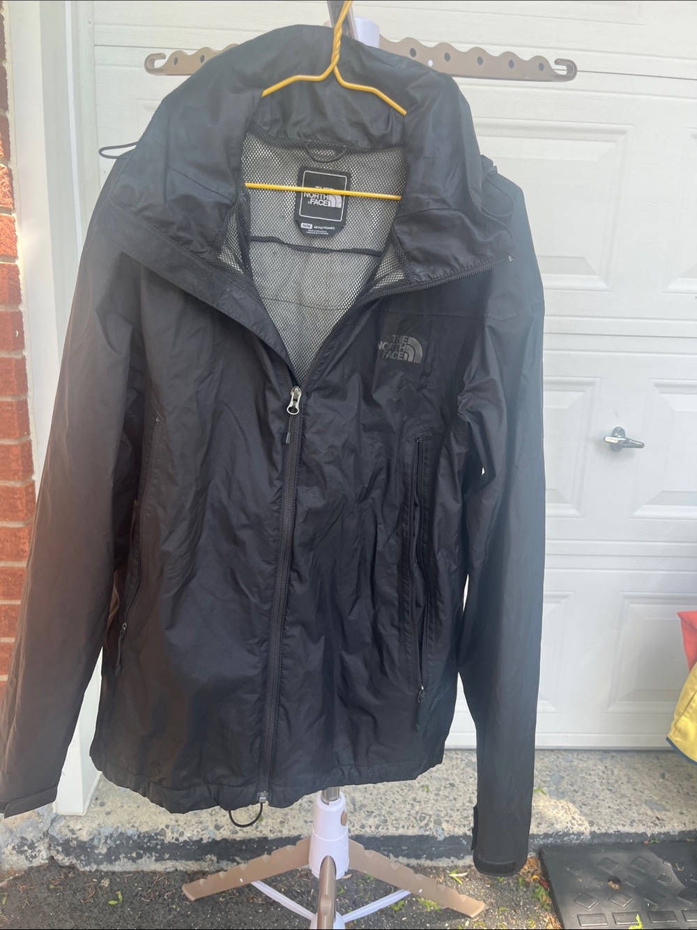 The North Face Women's Black Lightweight Waterproof Jacket